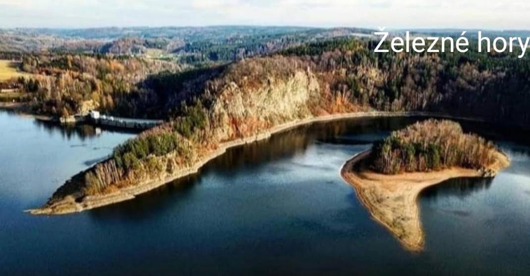 Apartmanova Chata Secanda S Bazenem, U Secske Prehrady Екстериор снимка