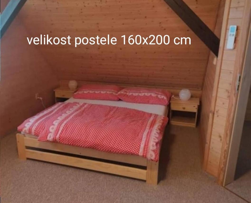 Apartmanova Chata Secanda S Bazenem, U Secske Prehrady Екстериор снимка