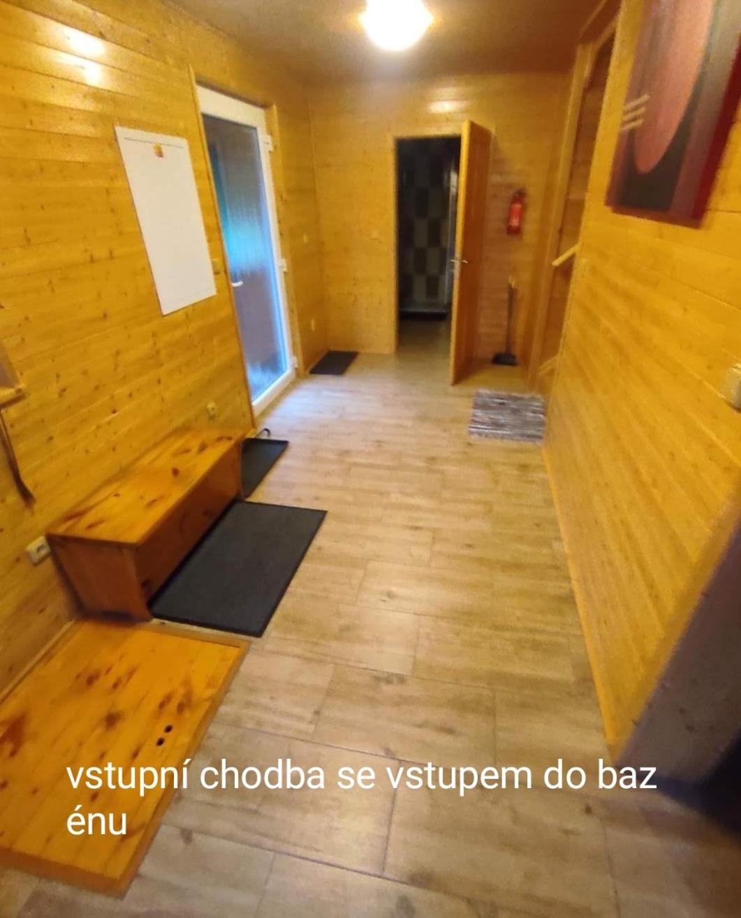 Apartmanova Chata Secanda S Bazenem, U Secske Prehrady Екстериор снимка